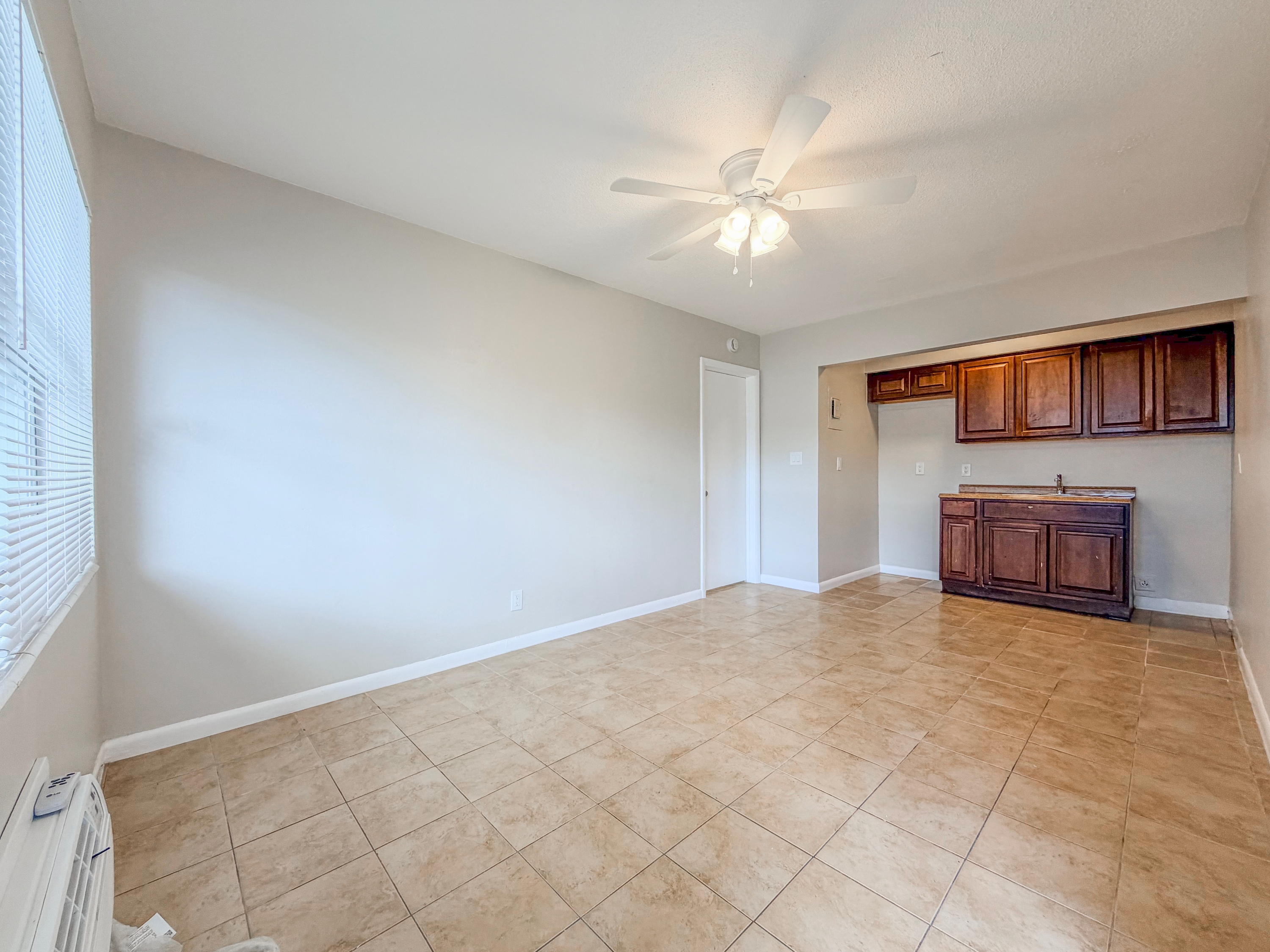 1101 Northeast 23rd Terrace - 4
